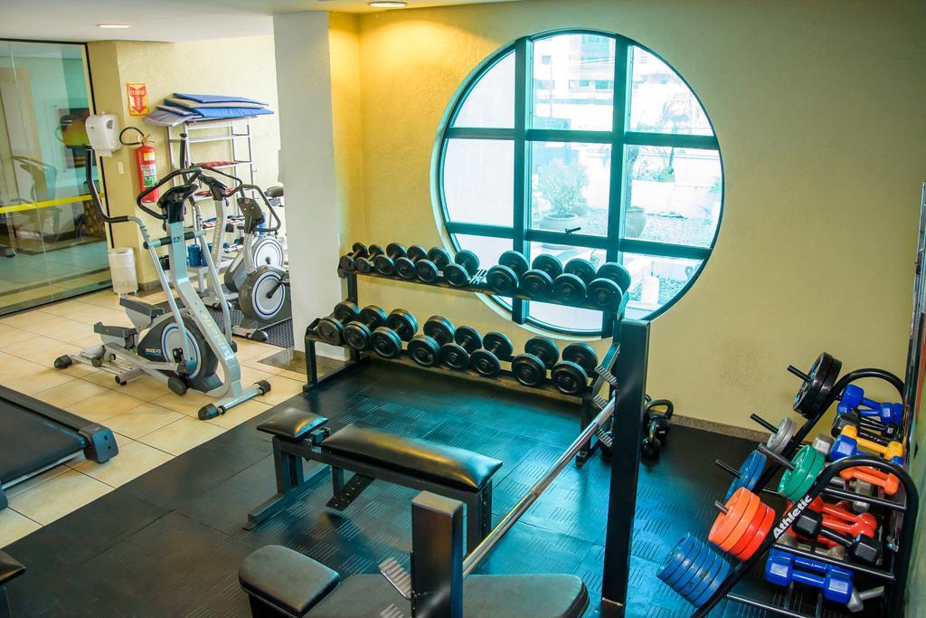 קמפו גרנדה Bahamas Suite Hotel מראה חיצוני תמונה